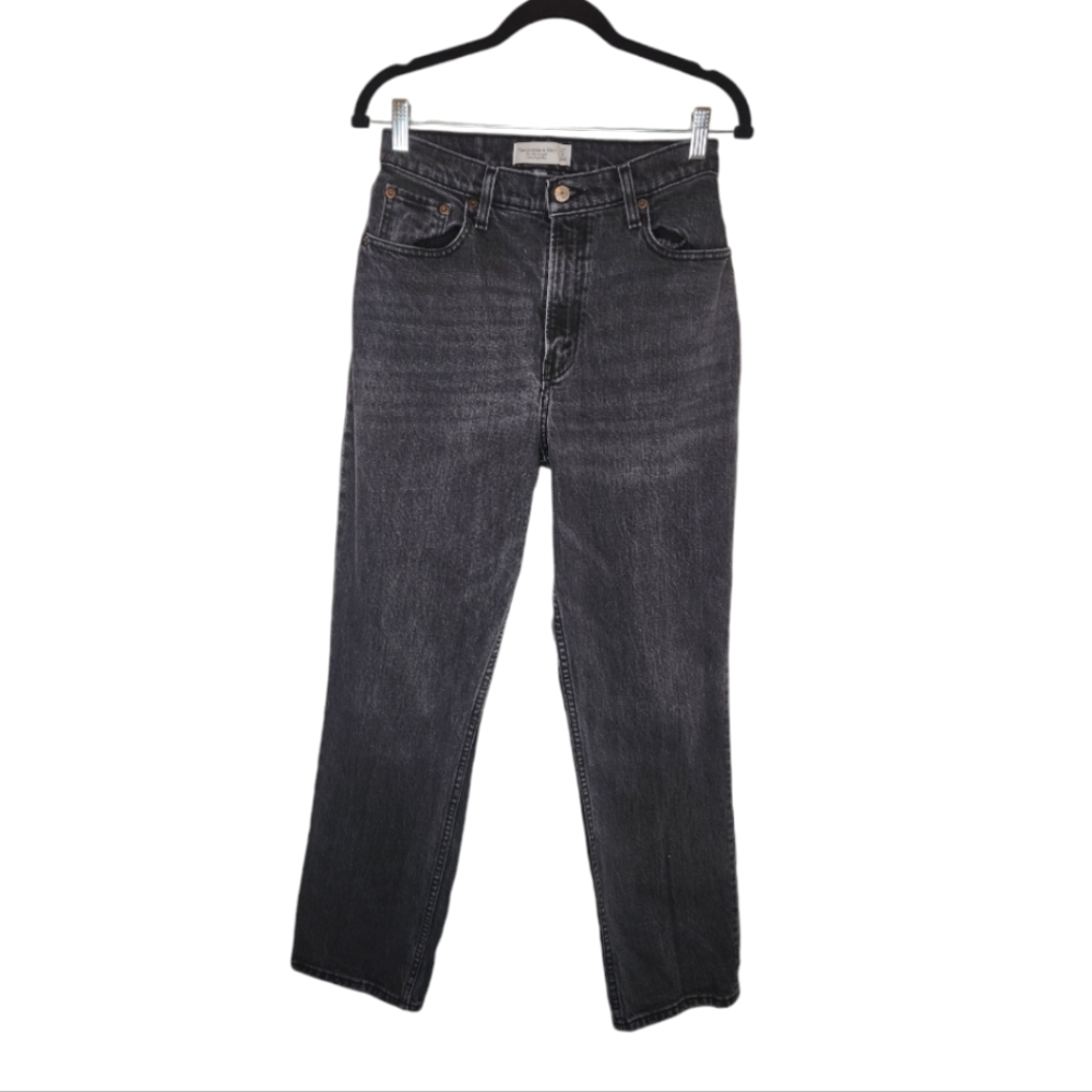 Abercrombie & Fitch The 90's Straight Ultra High Rise Faded Black Jeans …